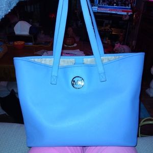 Michael kors tote